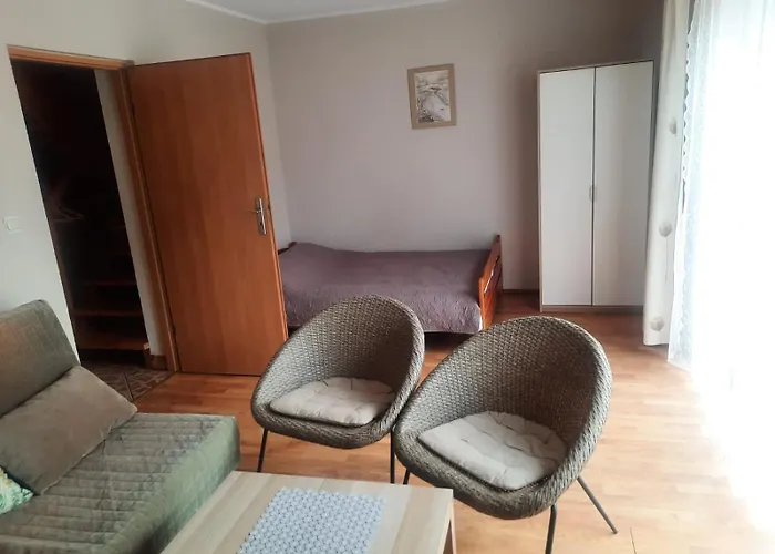 Pod Jesionami Дом отдыха Строне-Слёнске